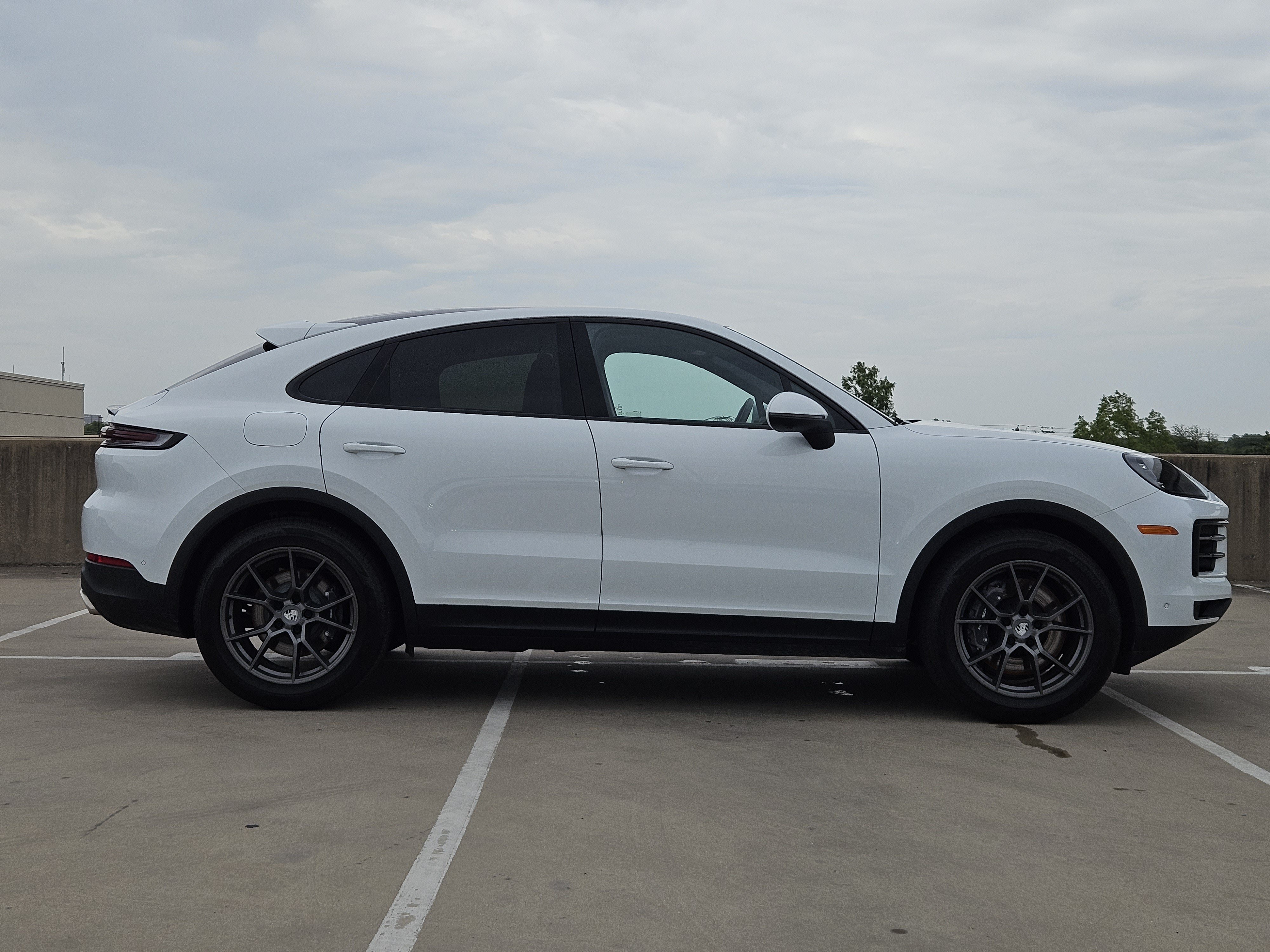 Certified 2026 Porsche Cayenne Coupe AWD/4WD image 9