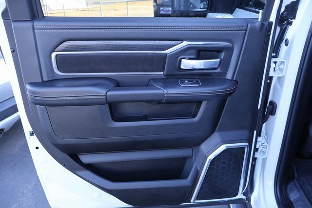 Used 2024 RAM 2500 Laramie w/ Night Edition image 26