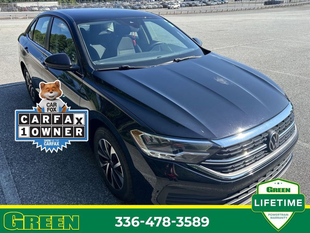 Used 2024 Volkswagen Jetta S image 1