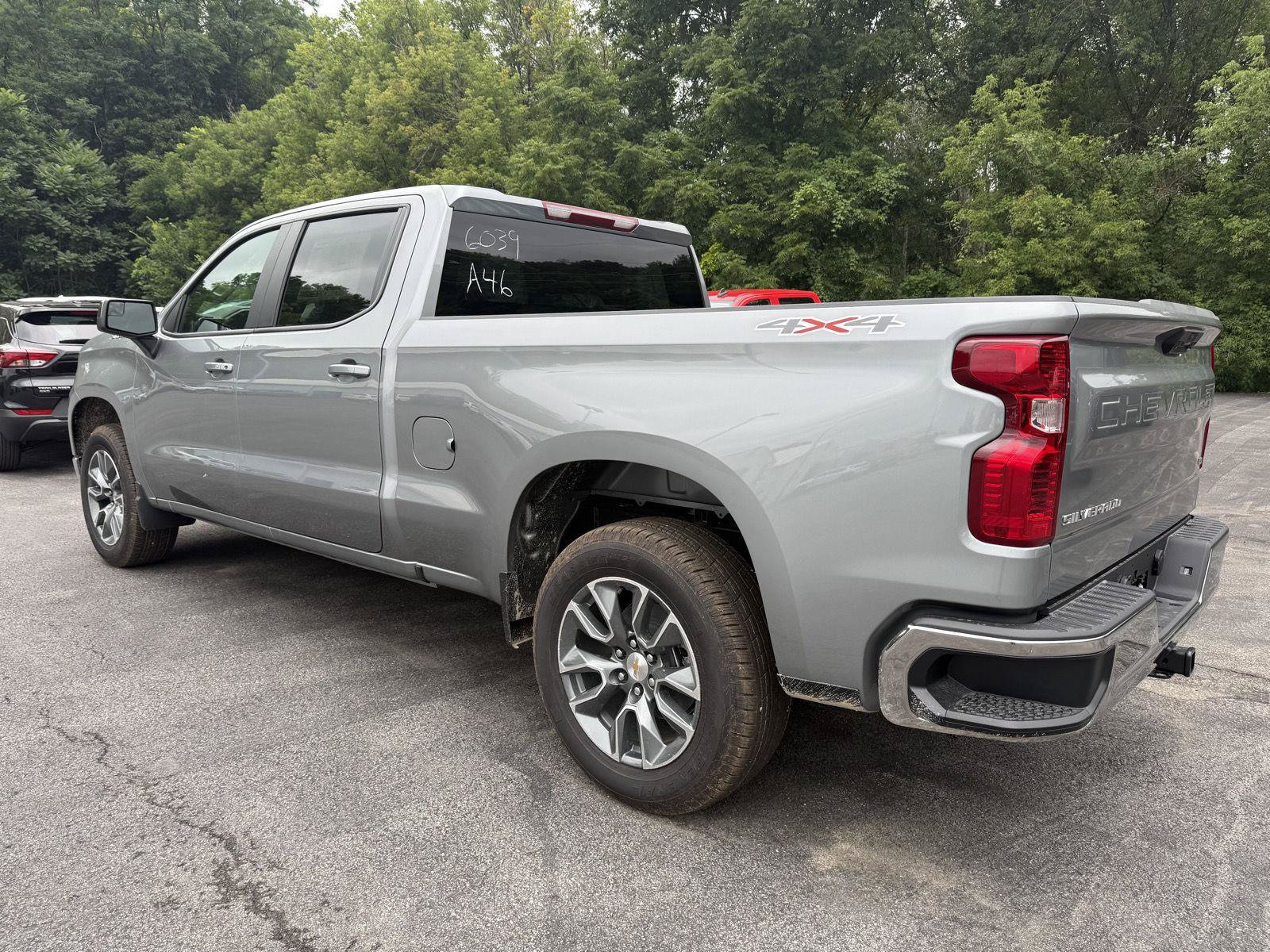 New 2026 Chevrolet Silverado 1500 LT w/ LPO, Liner Protection Package AWD/4WD image 6