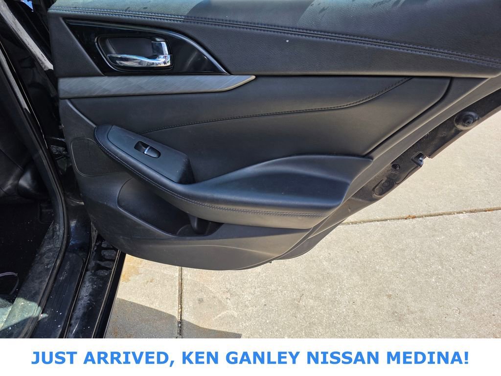 Used 2018 Nissan Maxima 3.5 S FWD image 19