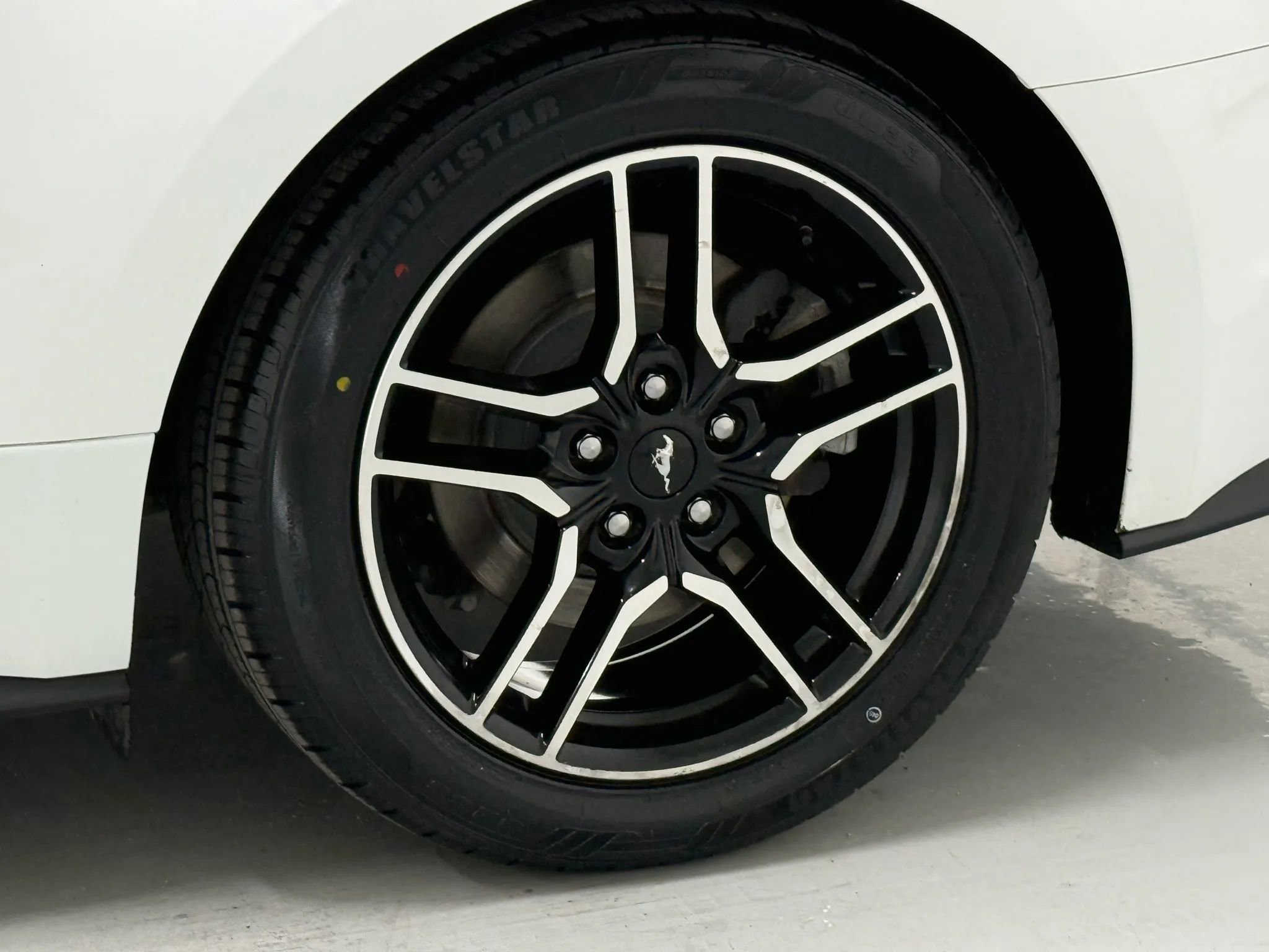 Used 2019 Ford Mustang Premium image 36