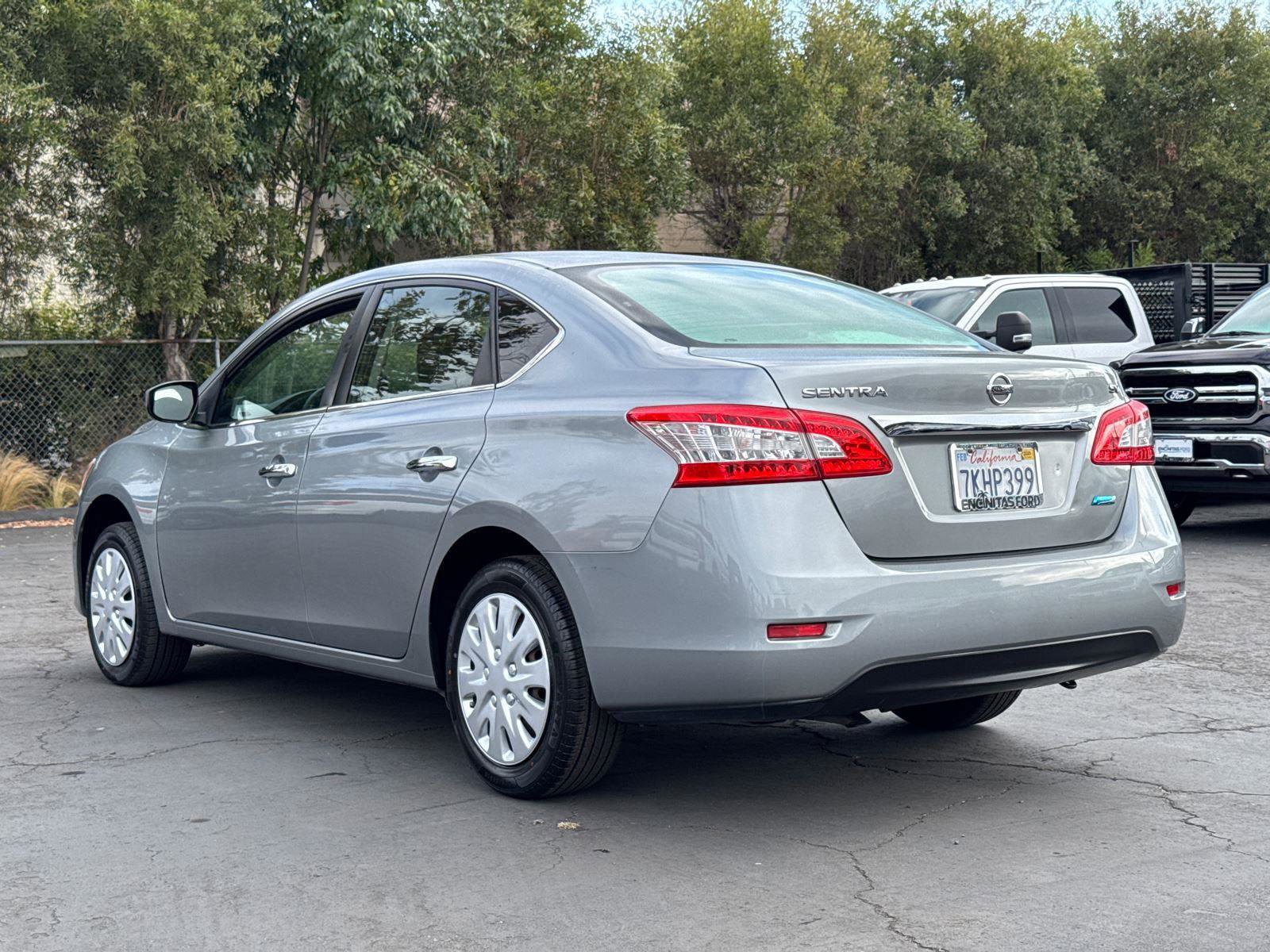 Used 2014 Nissan Sentra SV image 10