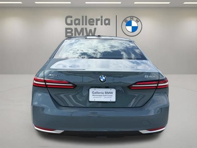 Used 2026 BMW 540i xDrive AWD/4WD image 7