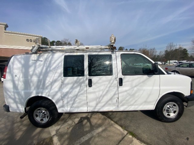 Used 2014 Chevrolet Express 2500 image 6