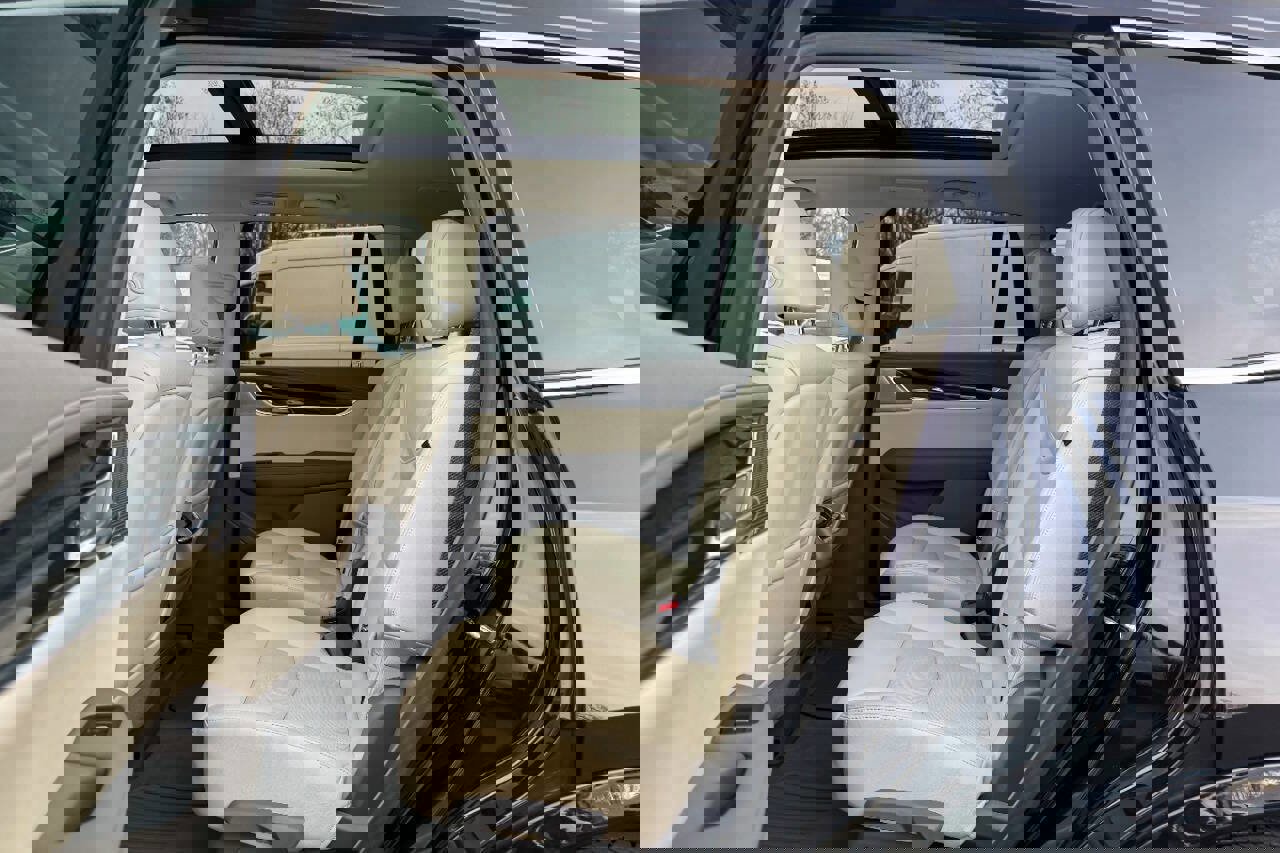 Used 2020 Cadillac XT6 Premium Luxury image 19