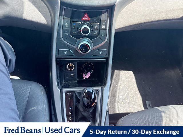 Used 2014 Hyundai Elantra SE w/ Option Group 02 image 15