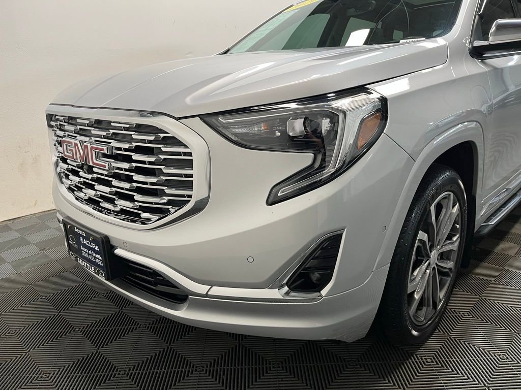 Used 2020 GMC Terrain Denali w/ Denali Premium Package image 31