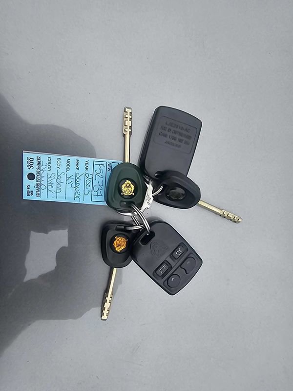 Used 2003 Jaguar XJ8 L image 17