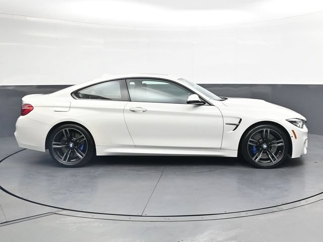 Used 2018 BMW M4 Coupe RWD image 3