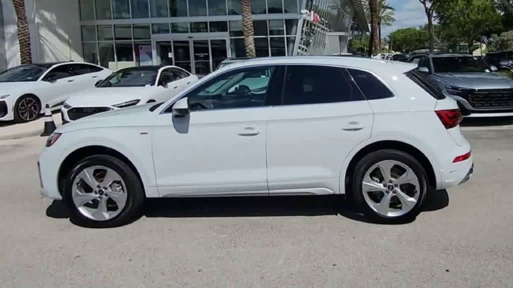 Certified 2024 Audi Q5 2.0T Premium Plus AWD/4WD image 5