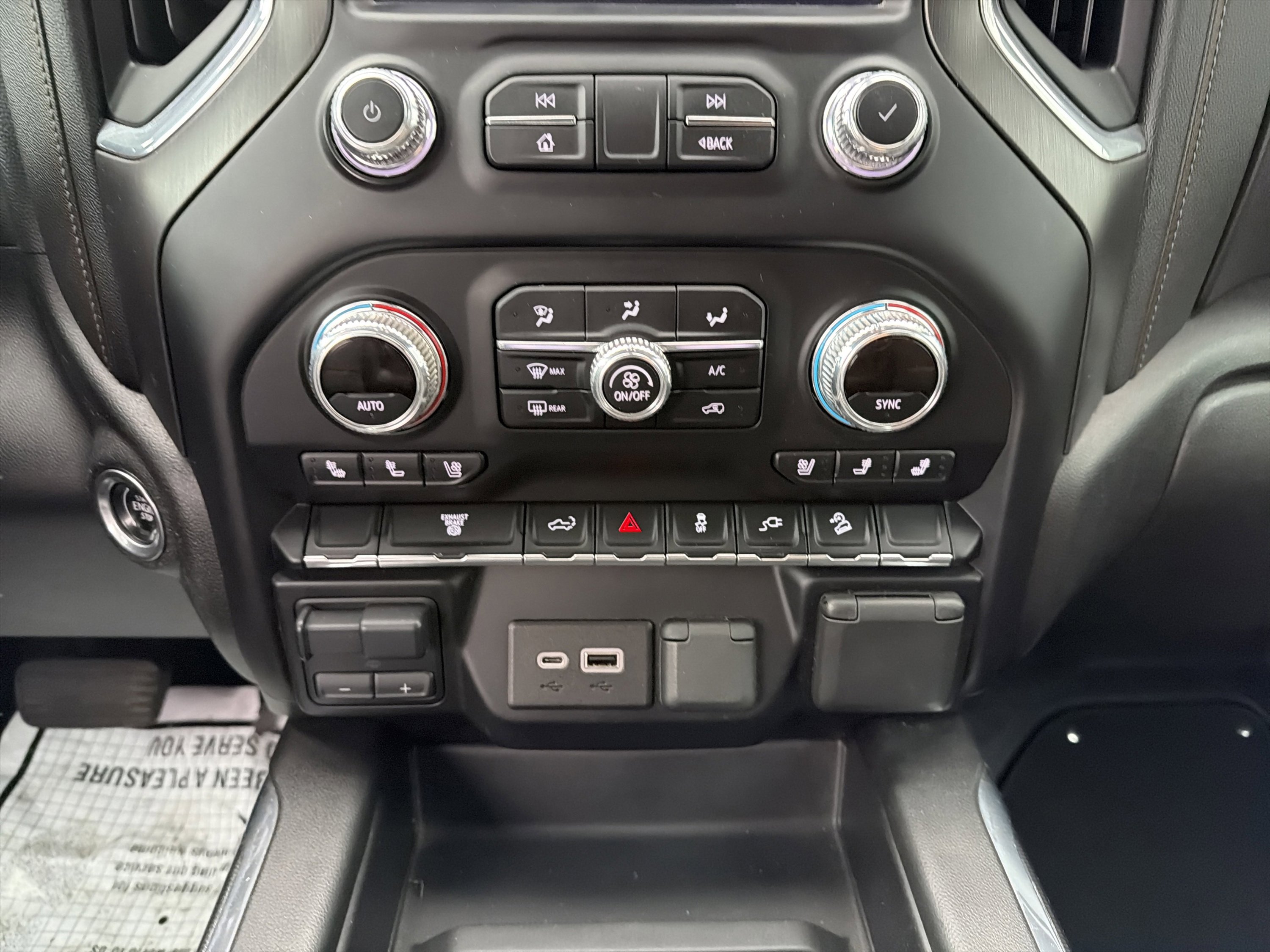 Used 2022 GMC Sierra 2500 AT4 w/ Gooseneck/5TH Wheel Package image 17