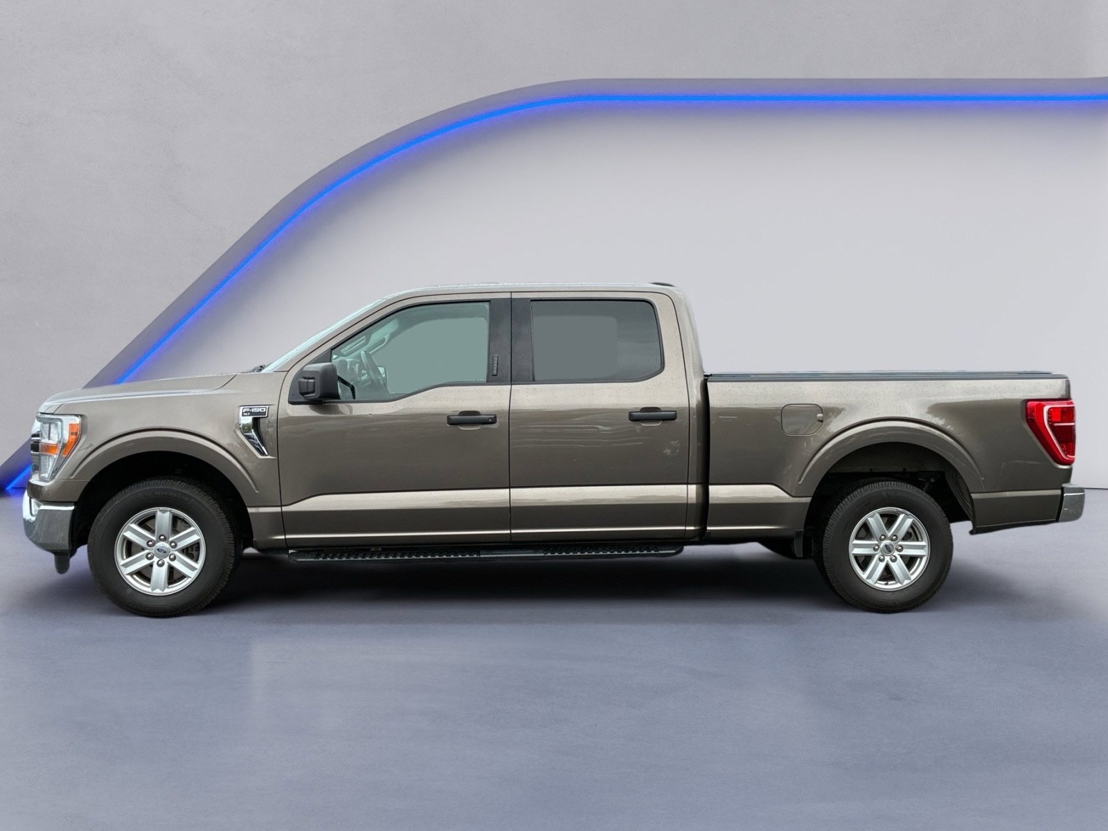 Used 2022 Ford F150 XLT w/ Equipment Group 301A Mid RWD image 7