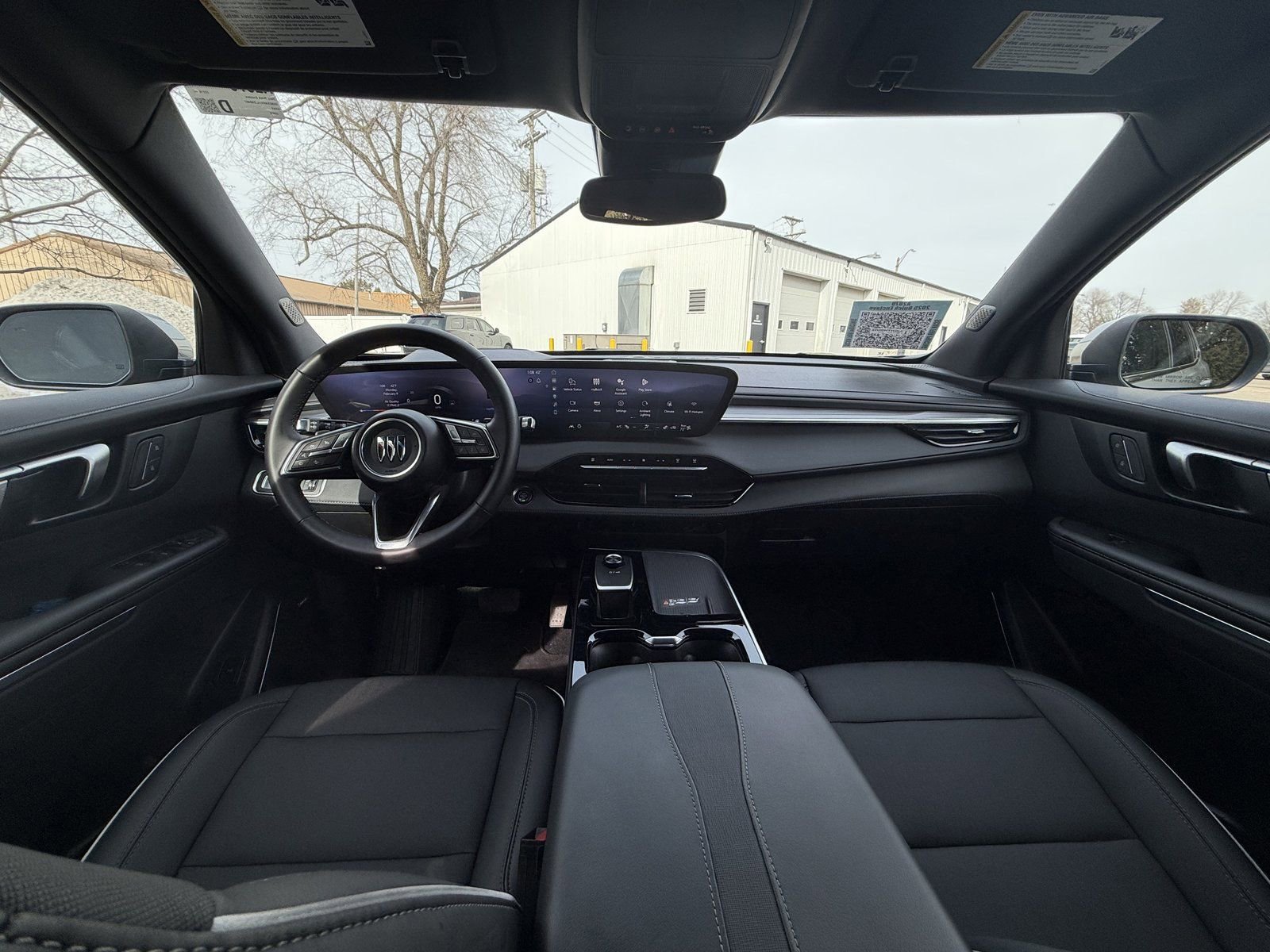 Used 2025 Buick Enclave Preferred image 31