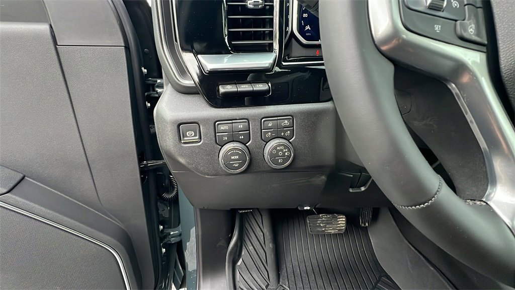 New 2026 Chevrolet Silverado 2500 LTZ w/ LTZ Convenience Package image 20