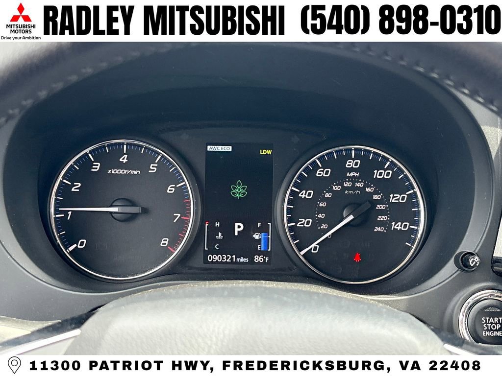 Used 2017 Mitsubishi Outlander GT image 7