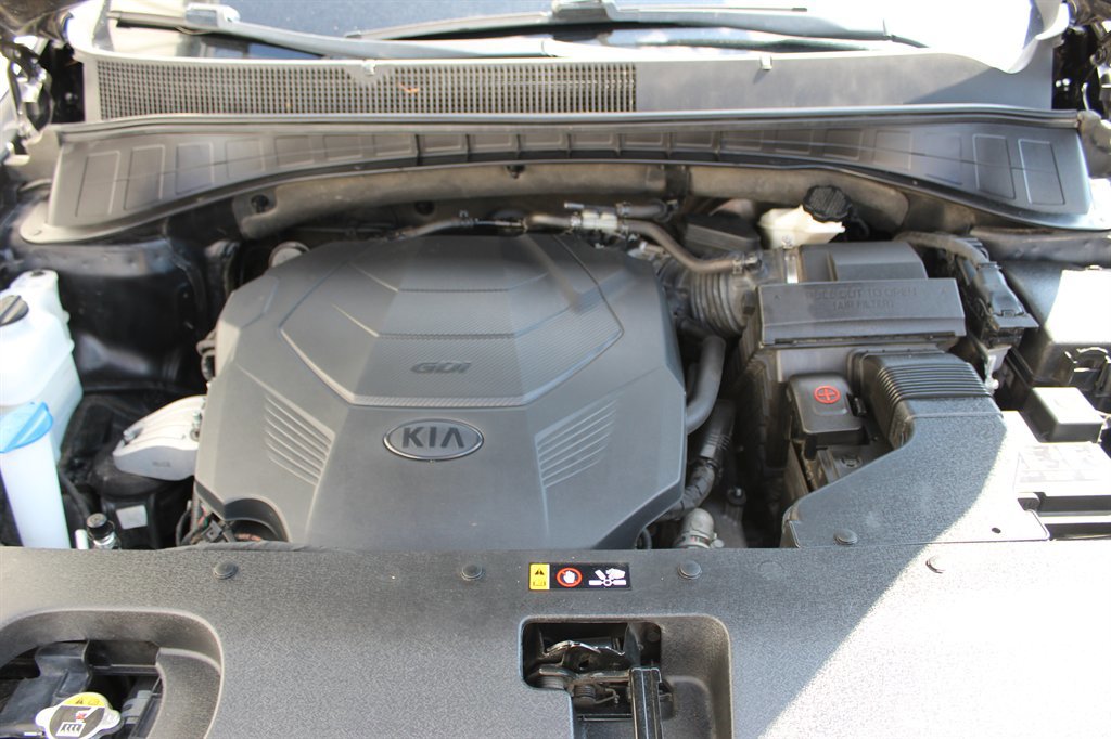 Used 2019 Kia Sorento EX w/ EX Touring Package image 10