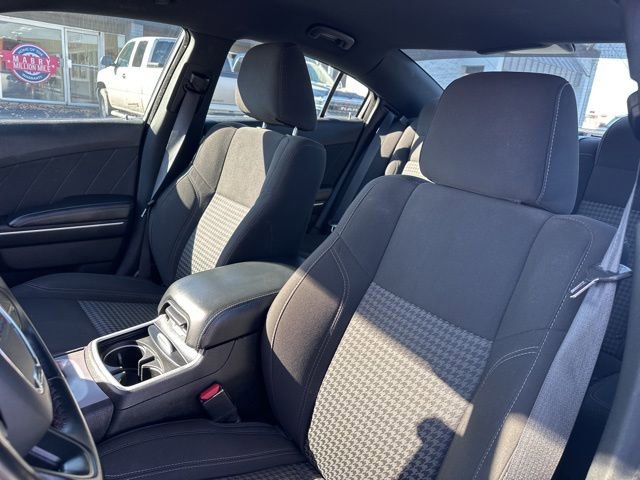 Used 2023 Dodge Charger SXT image 11