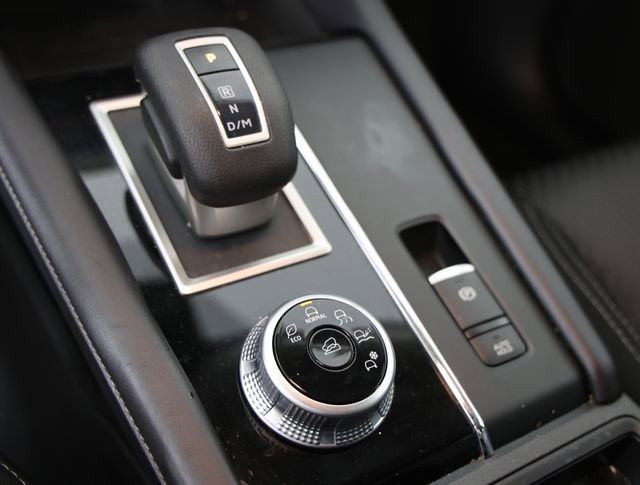 Used 2024 Mitsubishi Outlander ES image 9