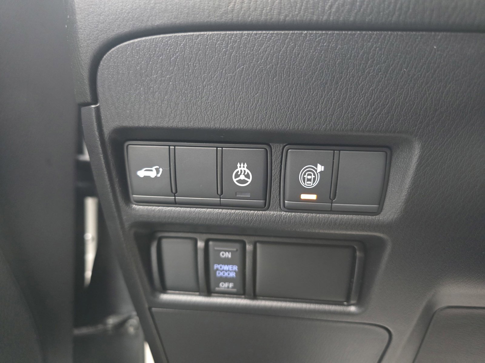 Used 2023 Nissan Armada Platinum w/ Captain's Chairs Package RWD image 40