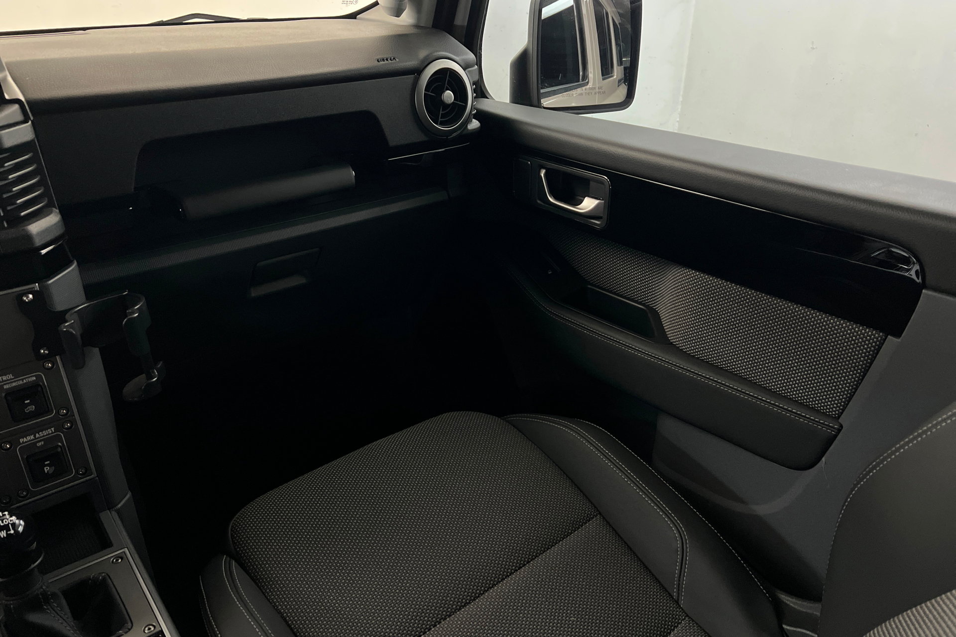 Used 2024 INEOS Grenadier Station Wagon AWD/4WD image 10
