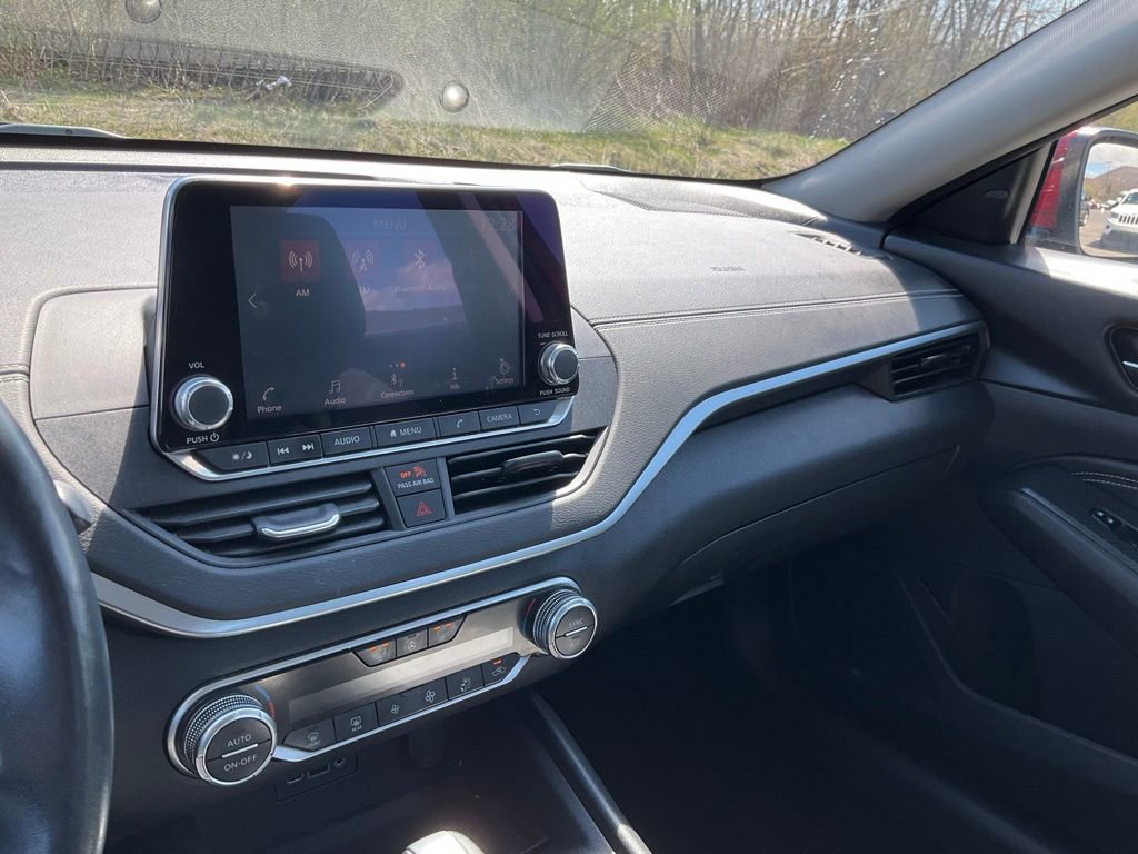 Used 2019 Nissan Altima 2.5 SV image 9