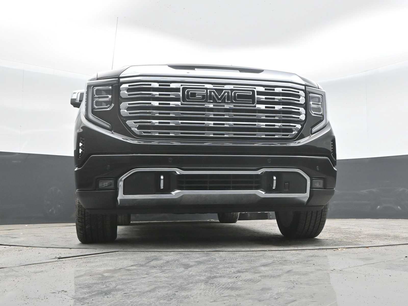 New 2026 GMC Sierra 1500 Denali w/ Denali Reserve Package AWD/4WD image 27