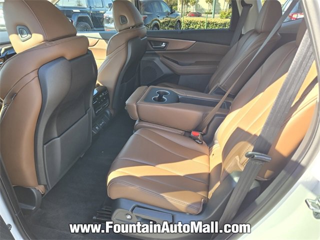 Certified 2024 Acura MDX FWD w/ Technology Package image 9