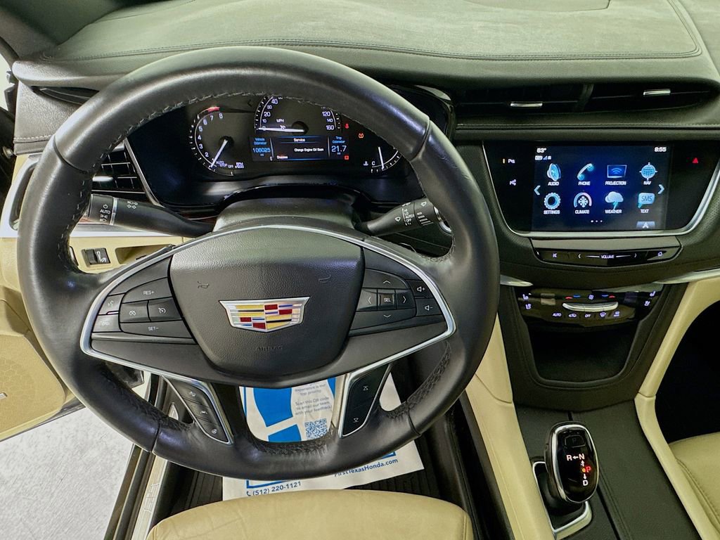 Used 2018 Cadillac XT5 Premium Luxury w/ Driver Assist Package FWD image 13