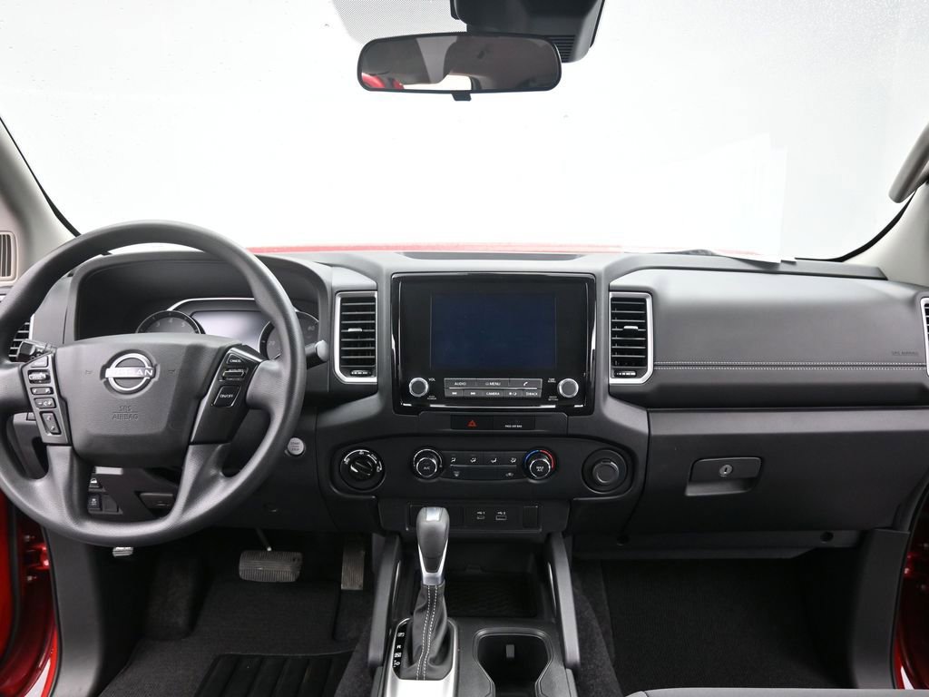 Used 2022 Nissan Frontier SV image 29