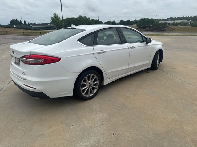 Used 2020 Ford Fusion SE FWD image 6