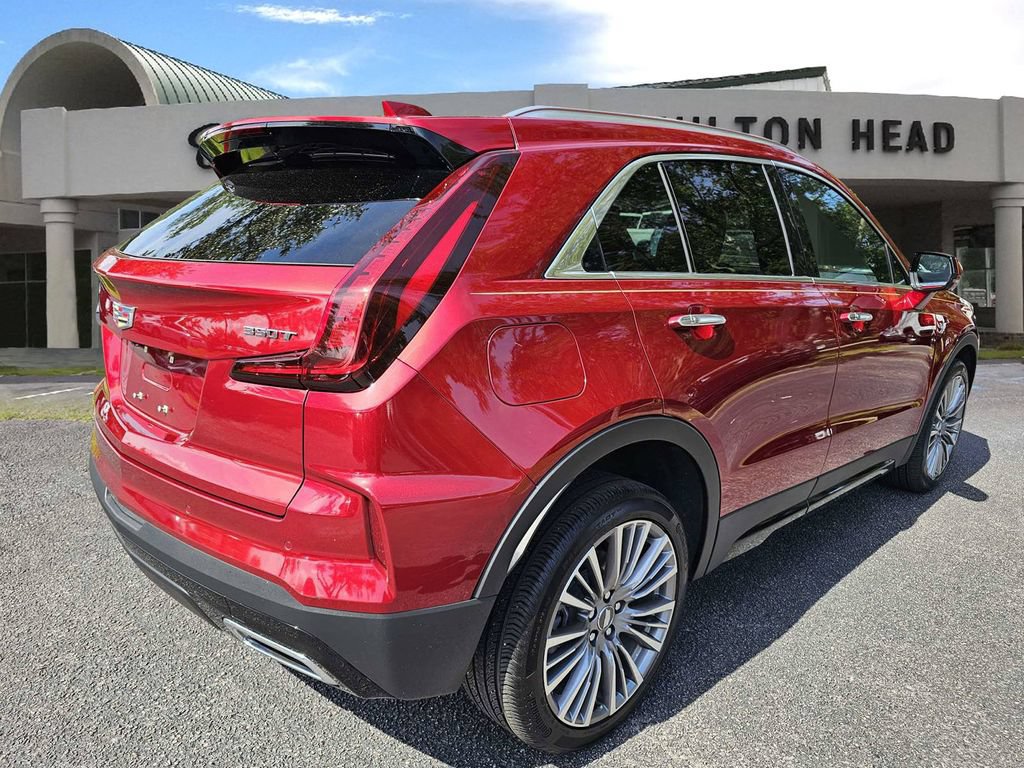 Certified 2024 Cadillac XT4 Premium Luxury FWD image 6