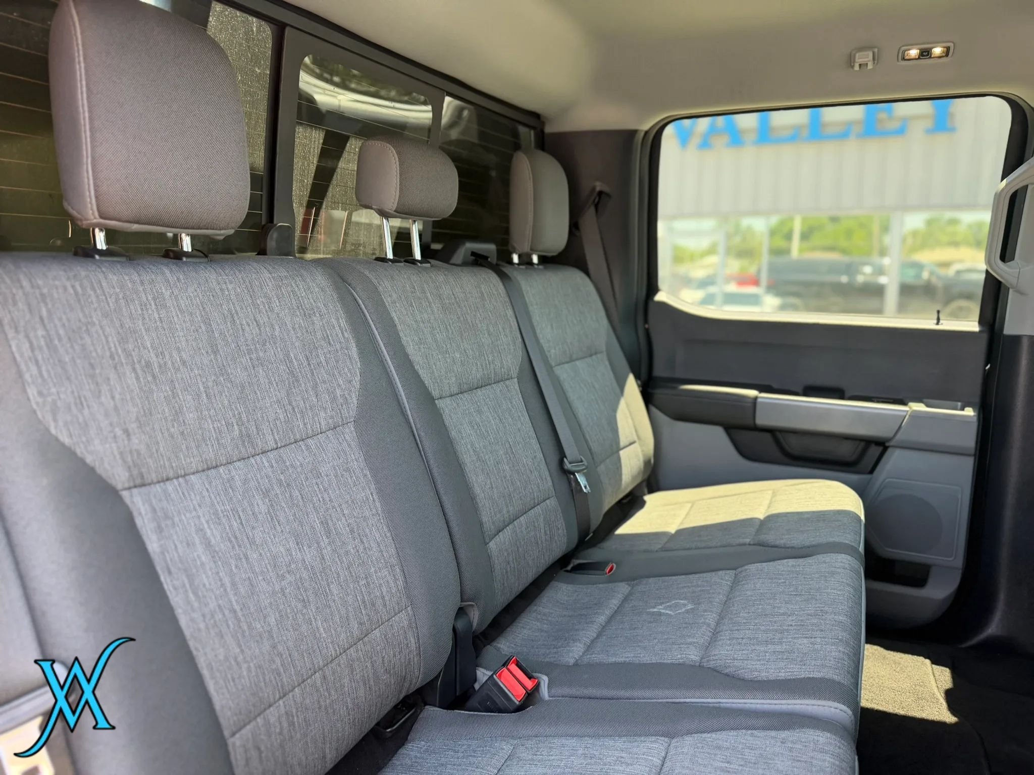 Used 2024 Ford F250 XL w/ STX Appearance Package AWD/4WD image 19