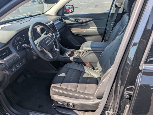 Used 2023 GMC Acadia Denali w/ Denali Ultimate Package AWD/4WD image 14