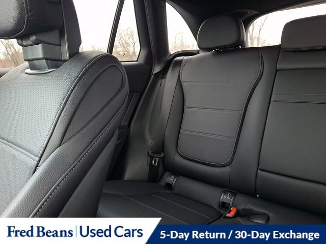 Used 2023 Mercedes-Benz GLC 300 4MATIC image 16