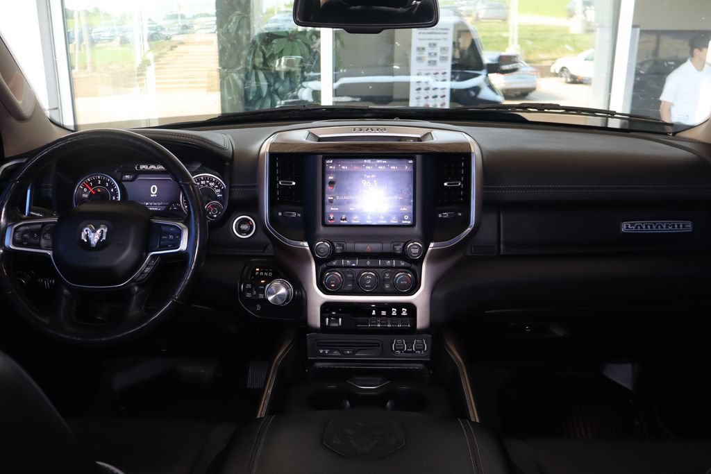 Used 2019 RAM 1500 Laramie AWD/4WD image 35