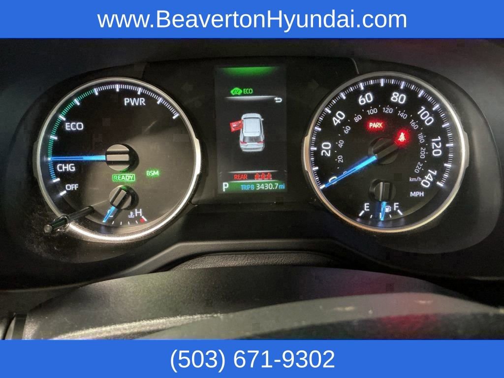 Used 2021 Toyota RAV4 XLE Premium image 25