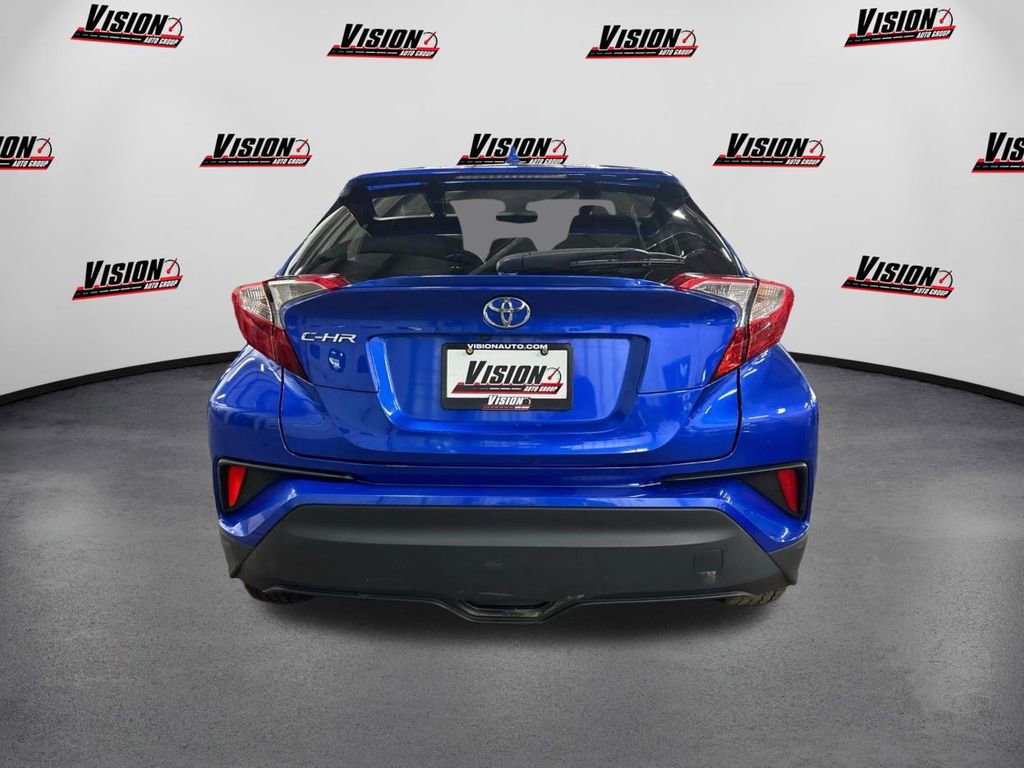Used 2019 Toyota C-HR LE image 6