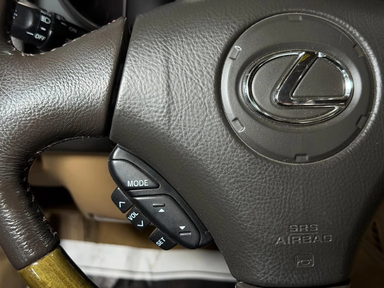 Used 2007 Lexus SC 430 Convertible RWD image 27