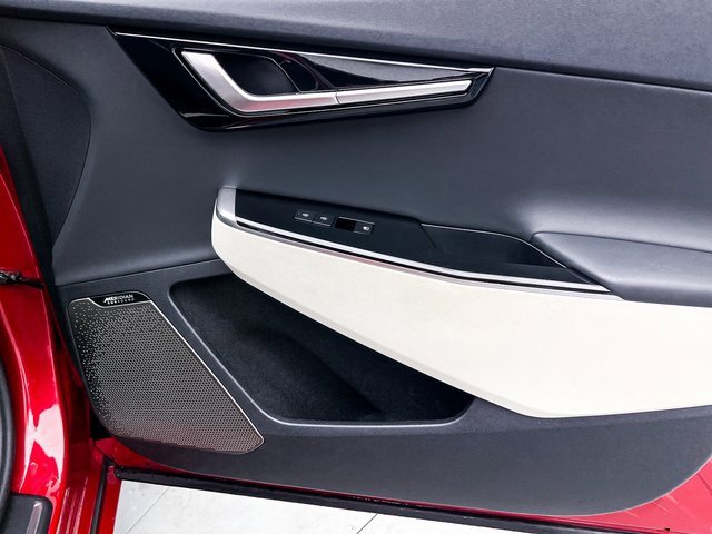 Used 2022 Kia EV6 GT-Line image 36