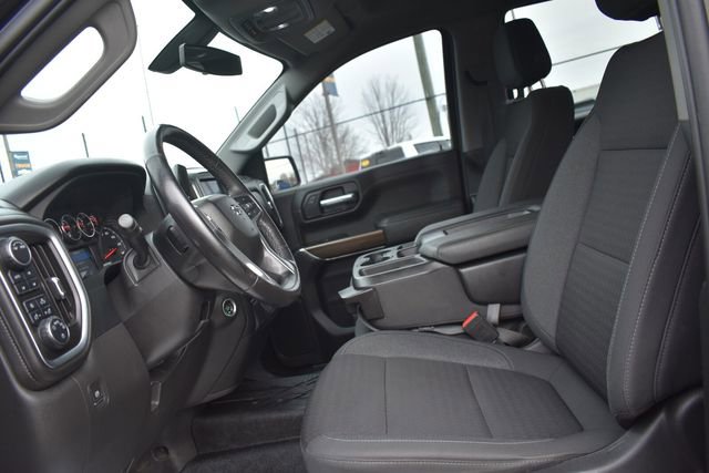 Used 2022 Chevrolet Silverado 1500 RST w/ Z71 Off-Road Package AWD/4WD image 23
