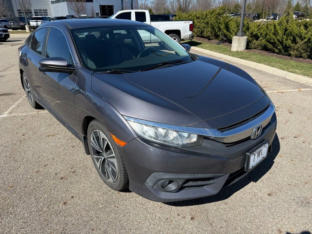 Used 2017 Honda Civic EX-T image 3