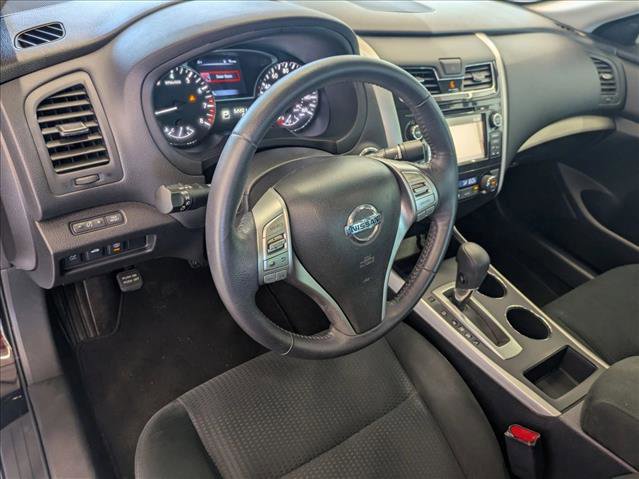 Used 2015 Nissan Altima 2.5 SV w/ Convenience Package image 10