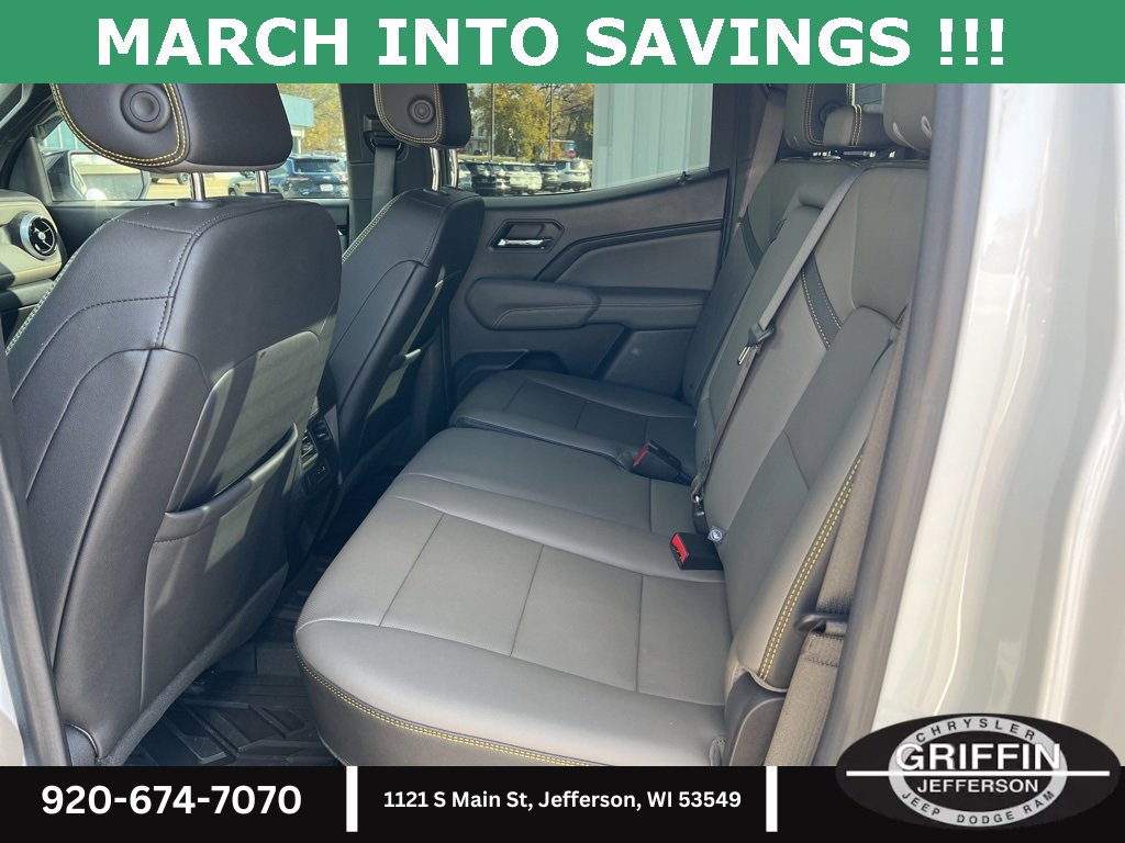 Used 2023 Chevrolet Colorado ZR2 w/ ZR2 Convenience Package III image 16