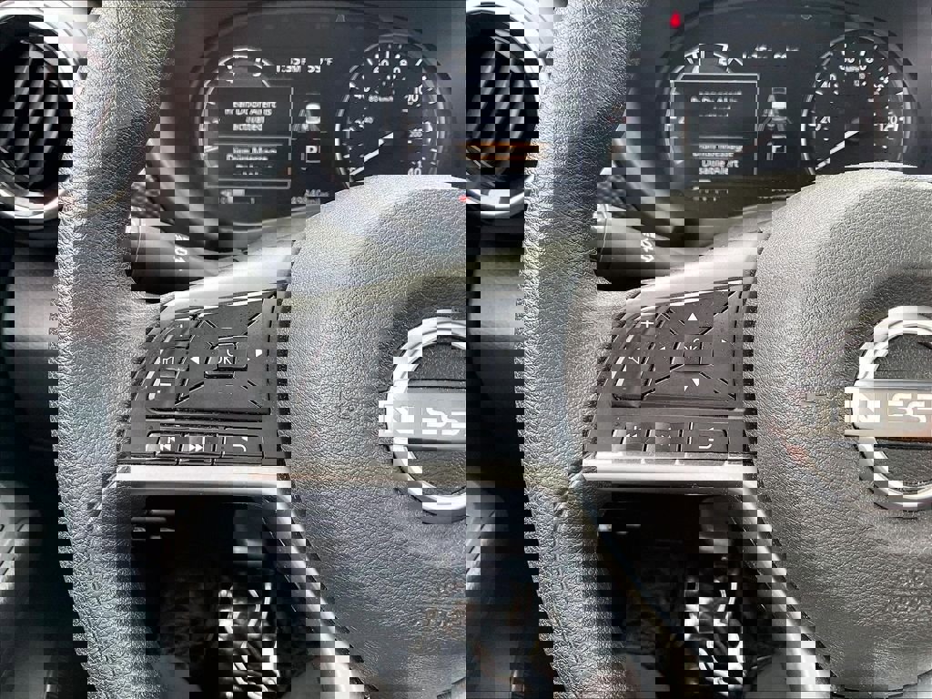 Used 2023 Nissan Kicks SV FWD image 21