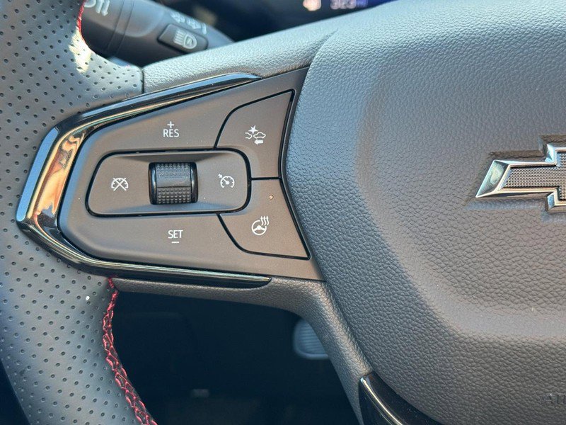 New 2026 Chevrolet Trax RS w/ Sunroof Package image 14