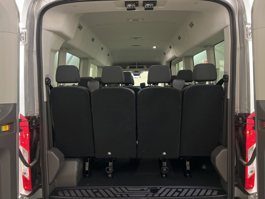 Used 2024 Ford Transit 350 XLT image 28