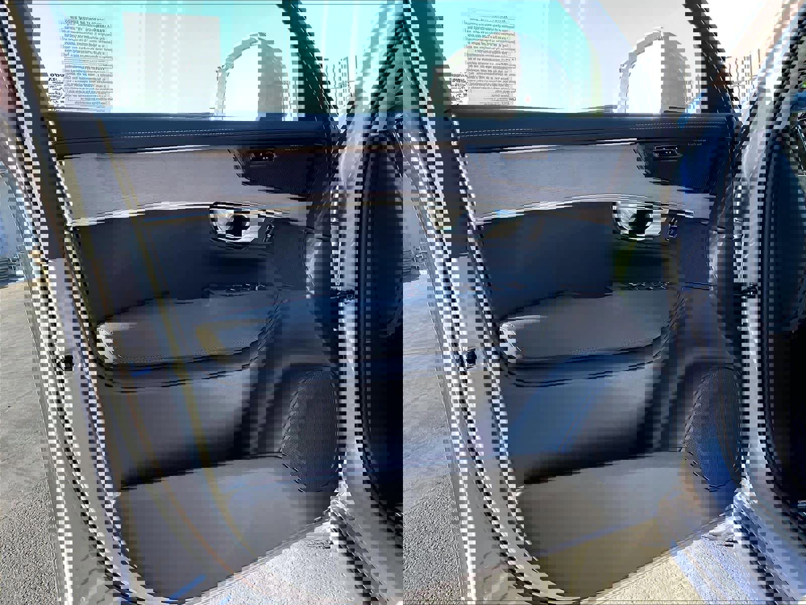 New 2026 Volvo XC90 B5 Plus w/ Protection Package image 24