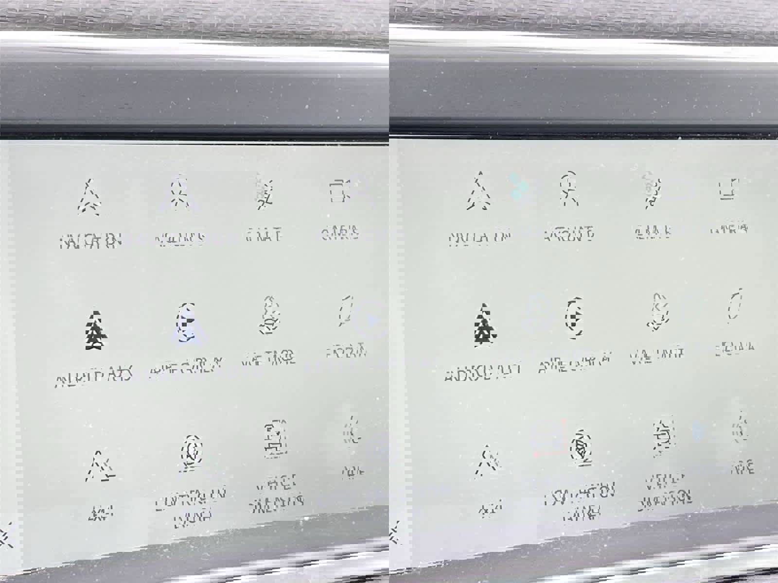 Used 2021 Land Rover Range Rover Evoque S AWD/4WD image 22