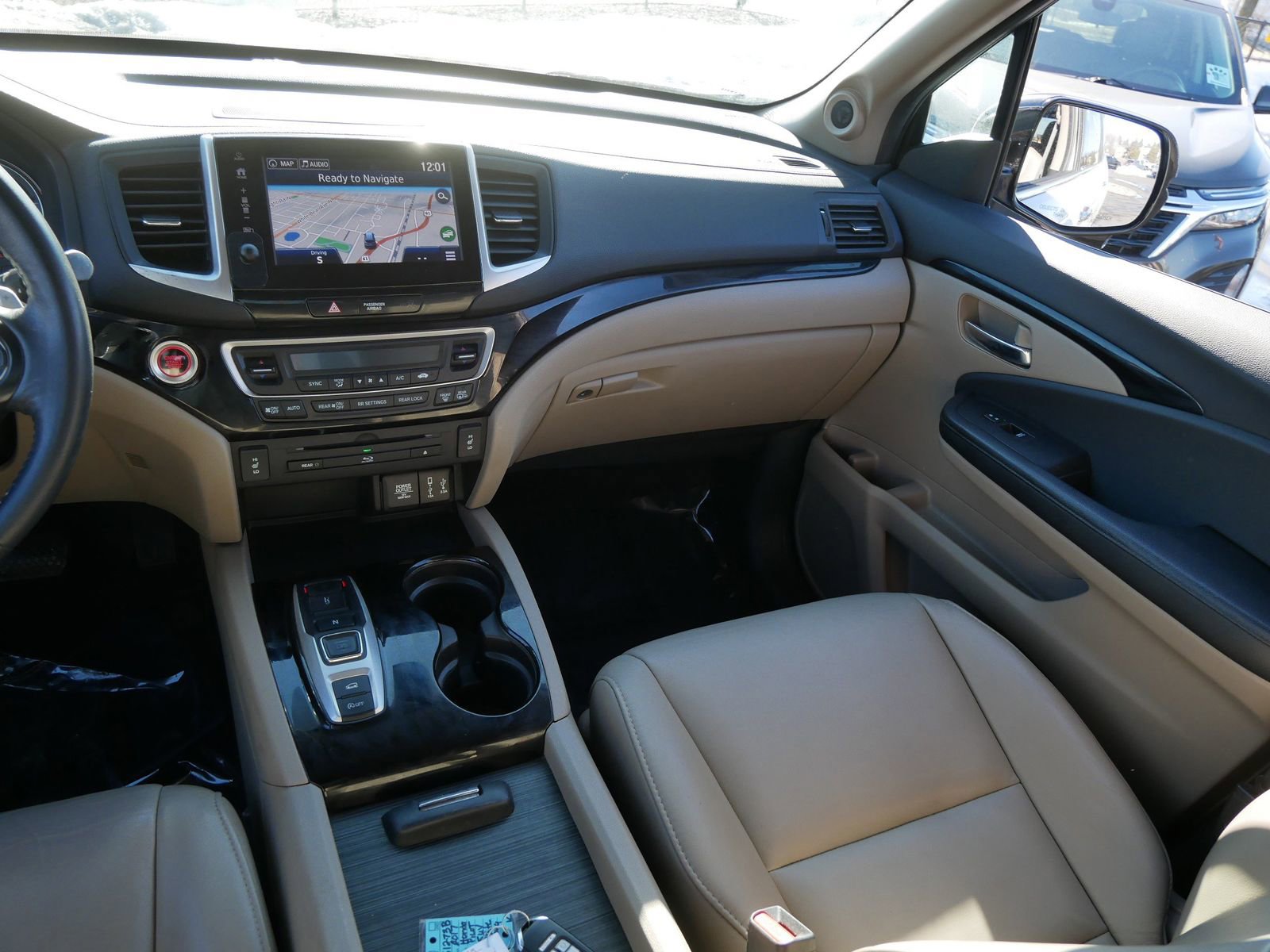 Used 2017 Honda Pilot Touring image 13